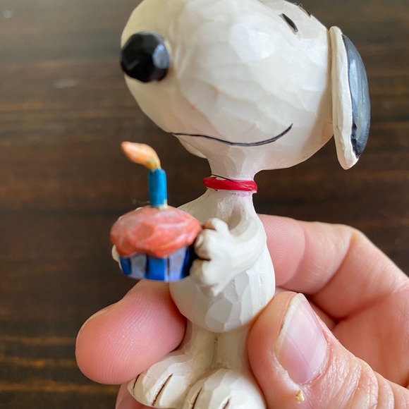 Jim Shore Peanuts Snoopy with Cupcake Birthday Figurine 4059441 3 Inch - Picture 4 of 7